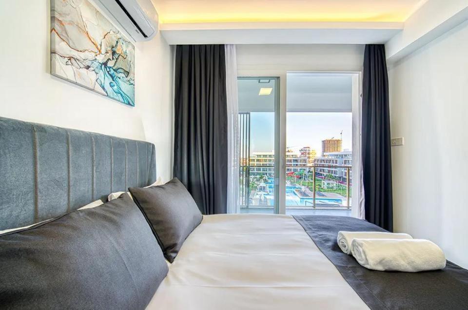 Courtyard Long Beach Holiday Resort Iskele District  Екстер'єр фото