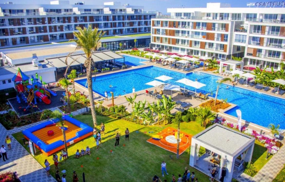 Courtyard Long Beach Holiday Resort Iskele District  Екстер'єр фото